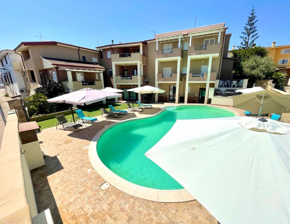 Apartment Luisa Tergu Luaran gambar